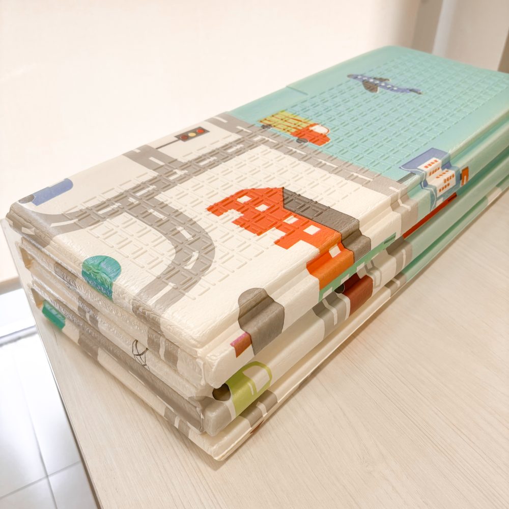 Tapete de Atividades Dupla Face 120cm x 120cm - Carros
