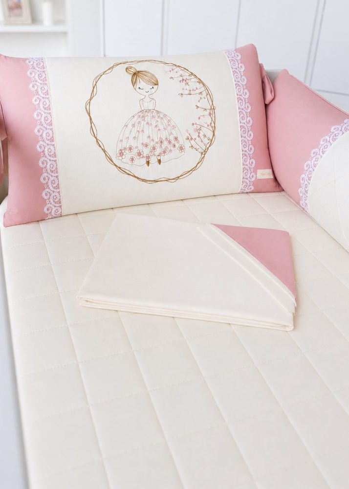 Kit Berço Paris 9 peças Com Bordado Bailarina Rosê