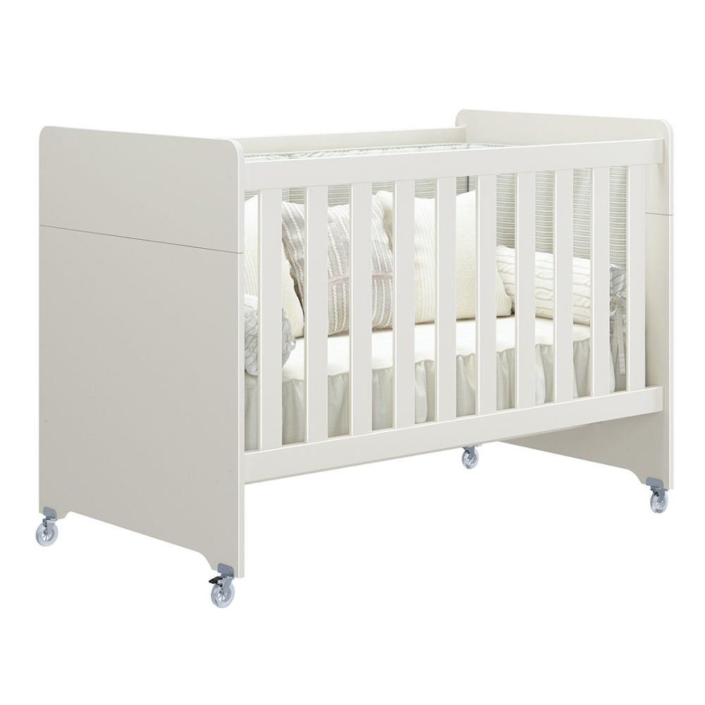 Quarto de Bebê Zaki Reller | Guarda-Roupa 4 Portas, Cômoda e Berço Evolutivo - Areia Fosco