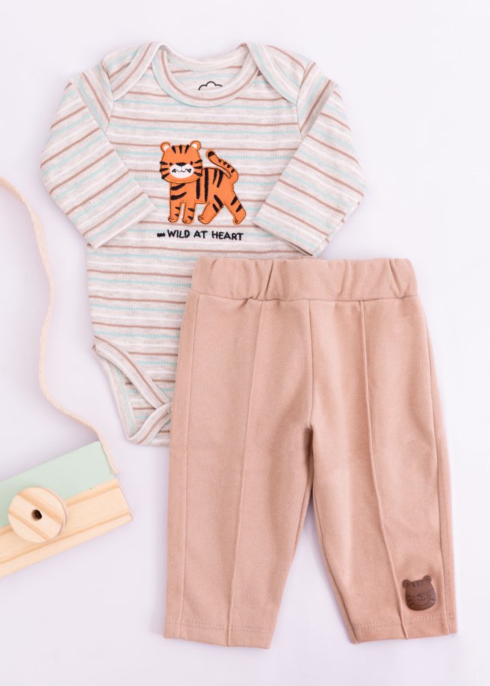 Conjunto Bebê Body Listrado Com Bordado Tigre e Calça Veludo