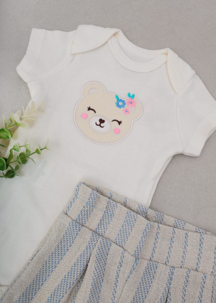 Conjunto Body Bordado Urso e Shorts Listrado Azul Bebê Iase