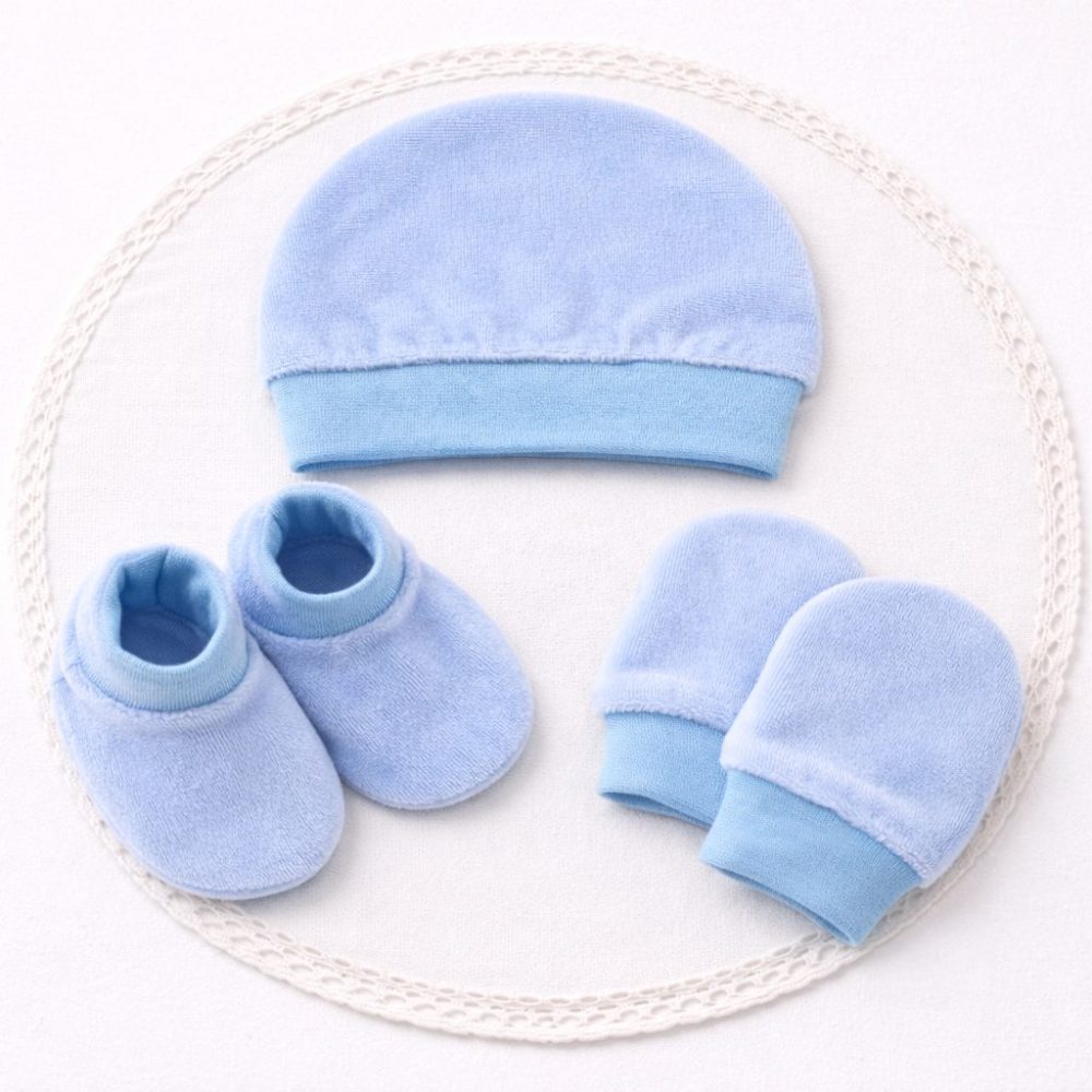 Kit Maternidade Bebê Plush Azul com Touca, Luvas e Sapatinhos