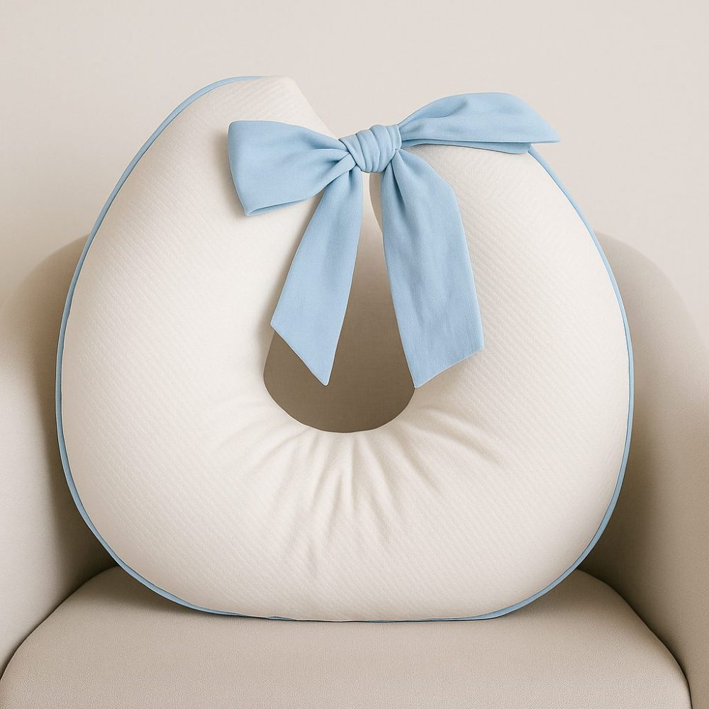 Almofada de Amamentação Com Laço - Branco Com Azul