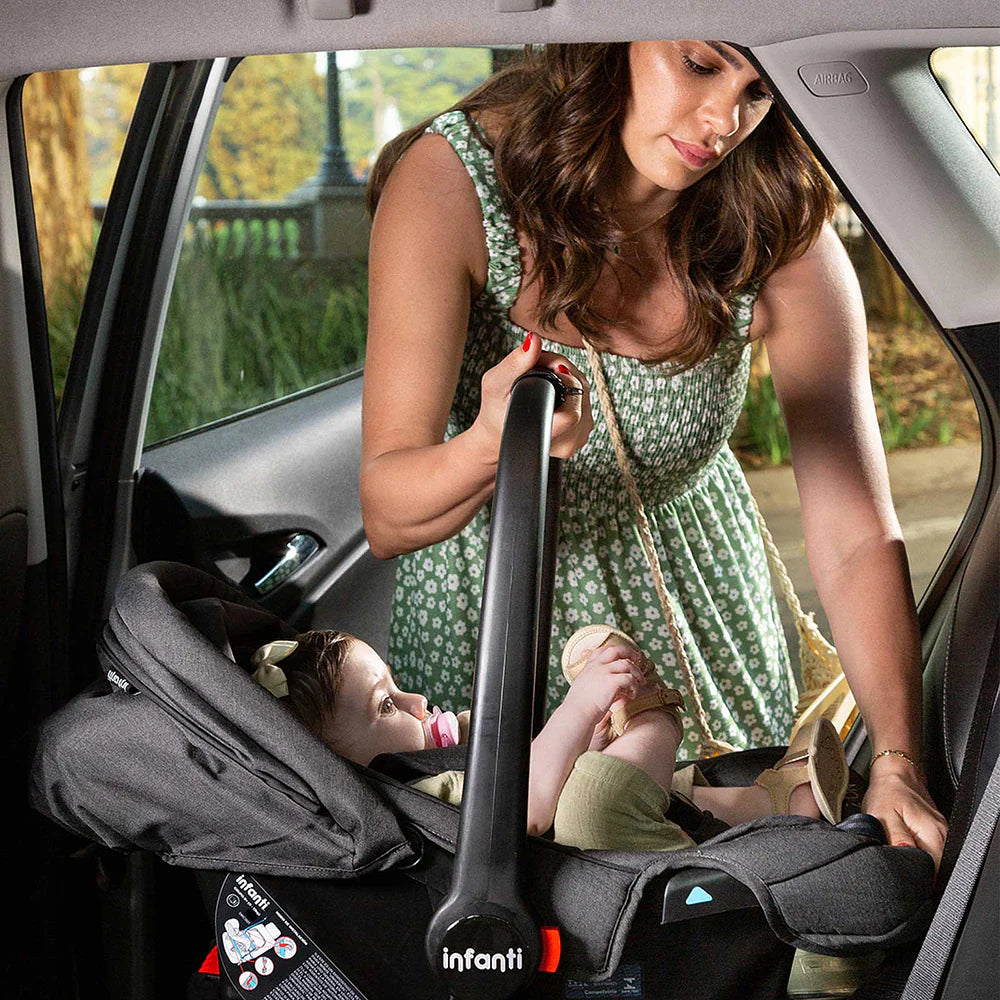 Carrinho Infanti Romanzo Trio Base Isofix Preto Bronze