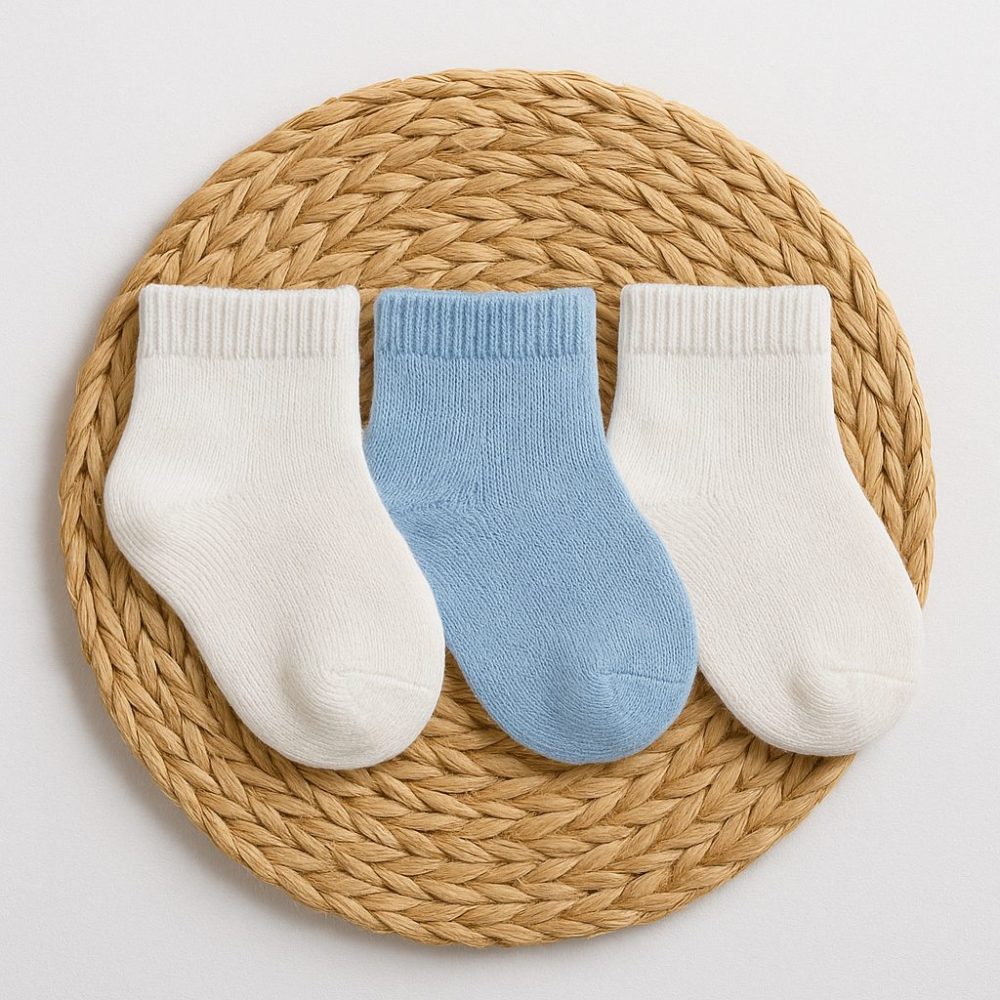 Kit 3 Pares Meia Bebê Lisa Azul e Branca